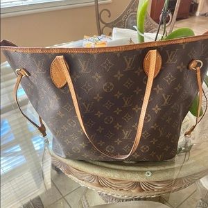 Authentic Louis Vuitton Neverfull MM